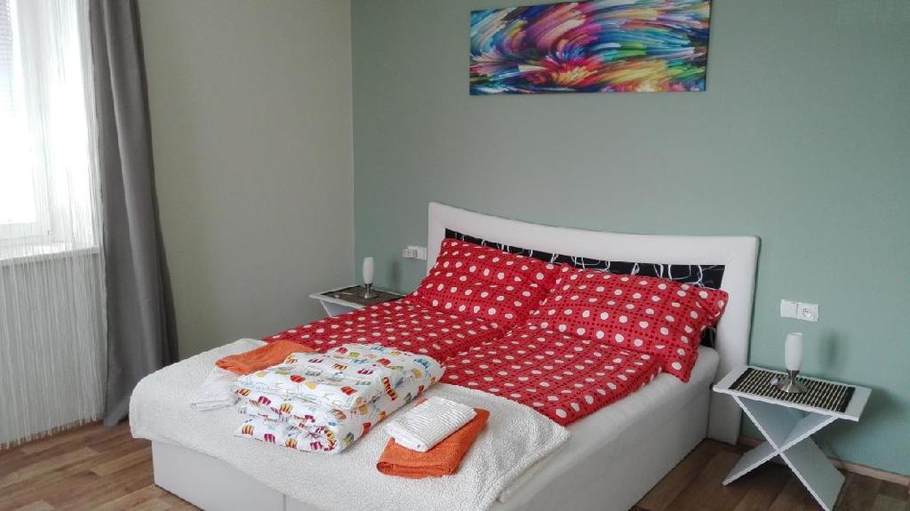 Dreamy Apartment Прага Екстериор снимка